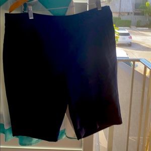 Navy golf shorts 12 Izod